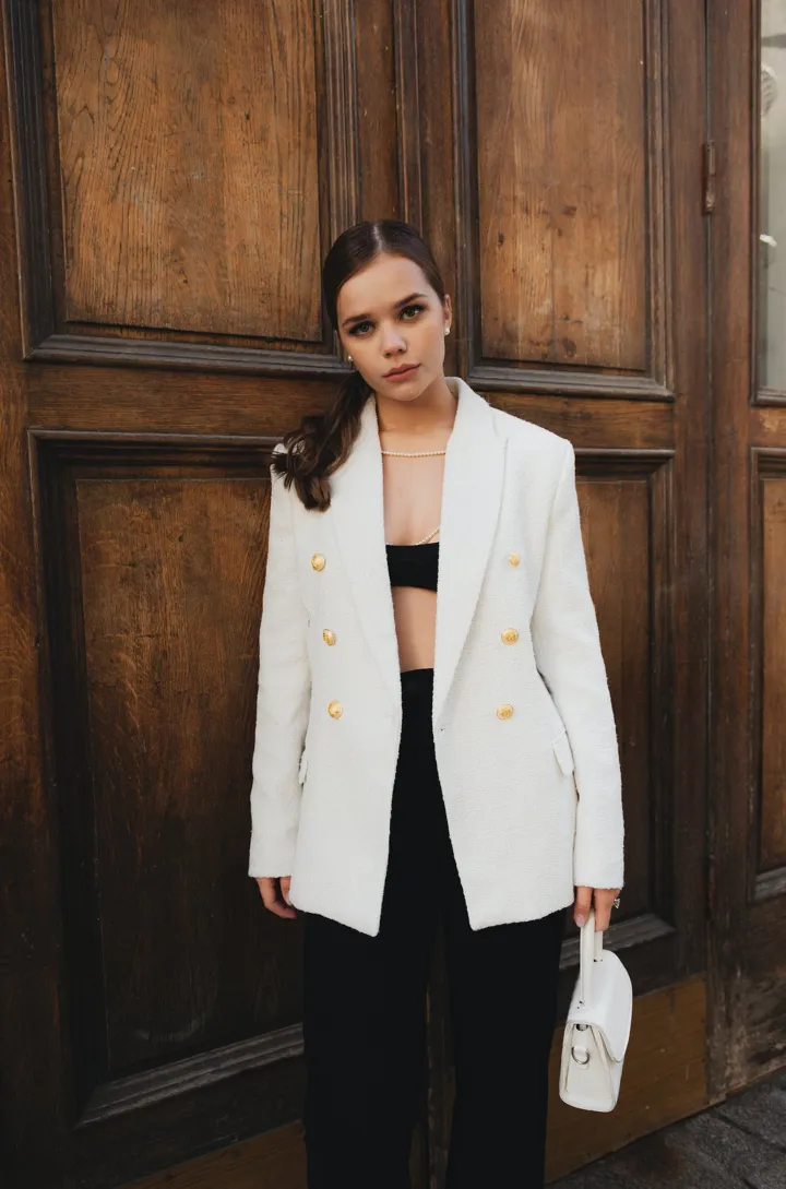 Clients such as Amazon, Starbucks, and Microsoft have used EcoFobs to customize RFID key fobs